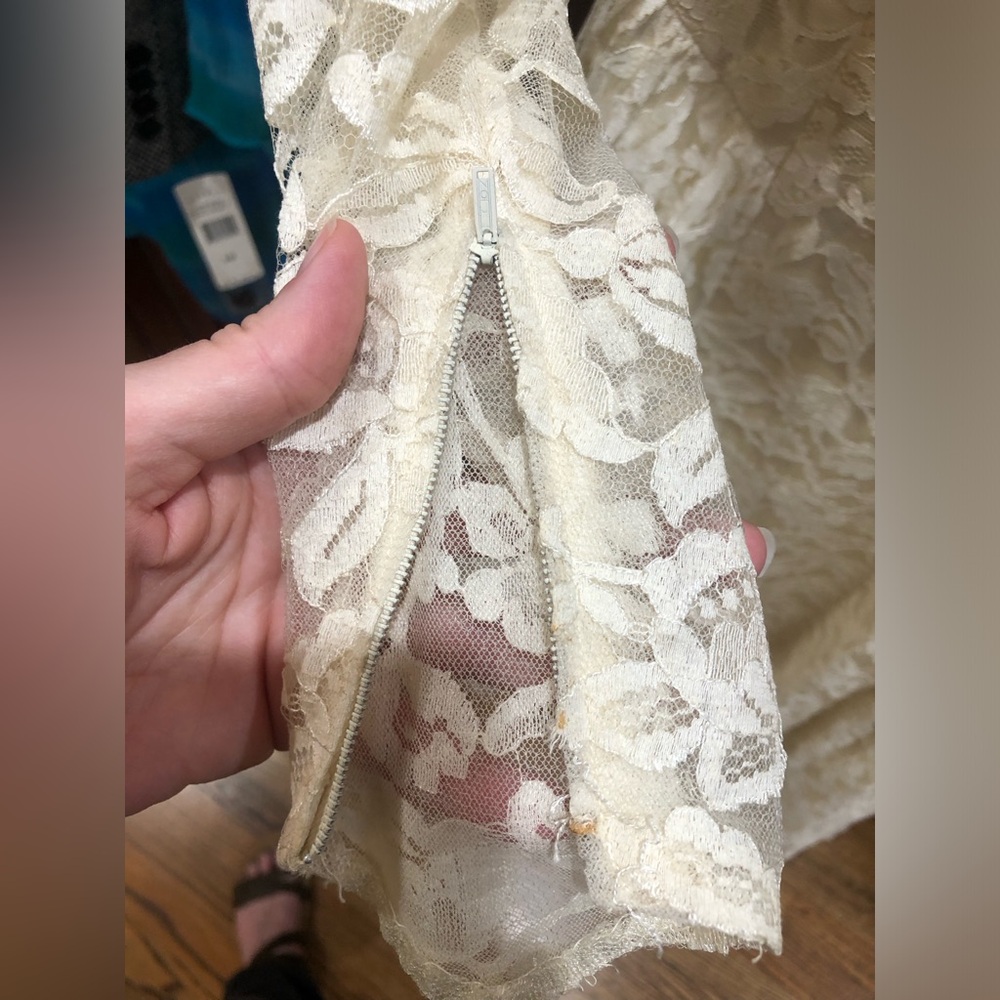 Saks Fifth Avenue Vintage 1950s Lace Wedding Dress Gown Sz M RARE FIND - Picture 6 of 16
